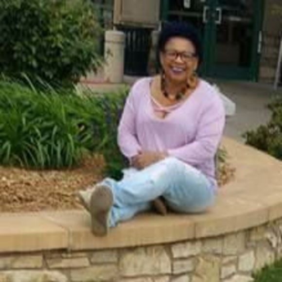 Meet your Posher, Myrna - Picture 1 of 1